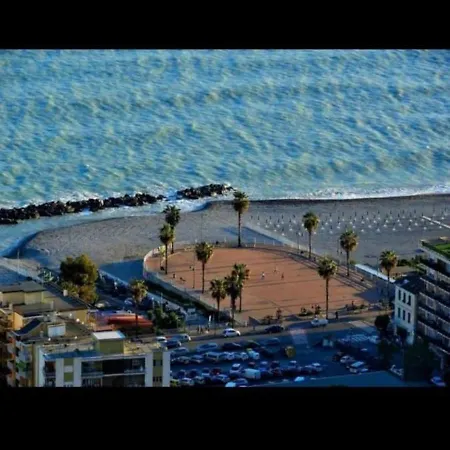 Alma ベッド・アンド・ブレックファスト